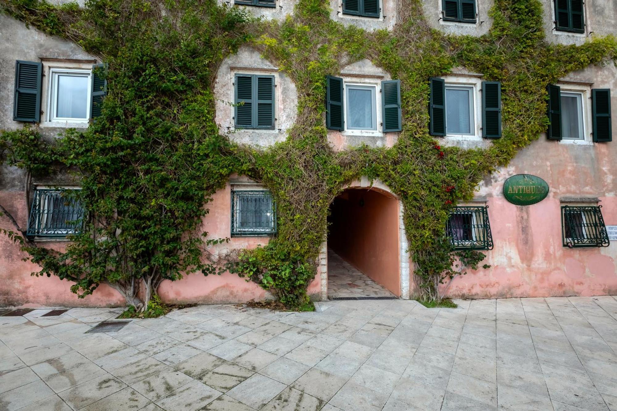 Eclectic Apartment Corfu (city)